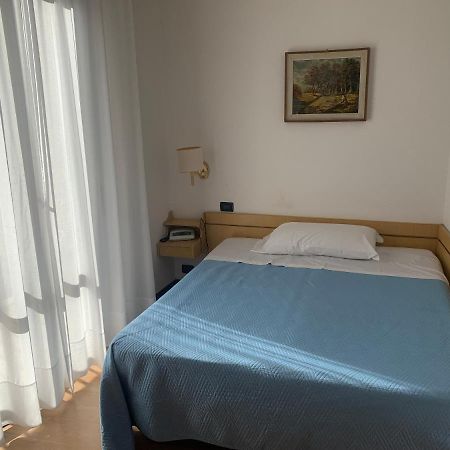 קיאנצ'נו טרמה Hotel Angiolino מראה חיצוני תמונה